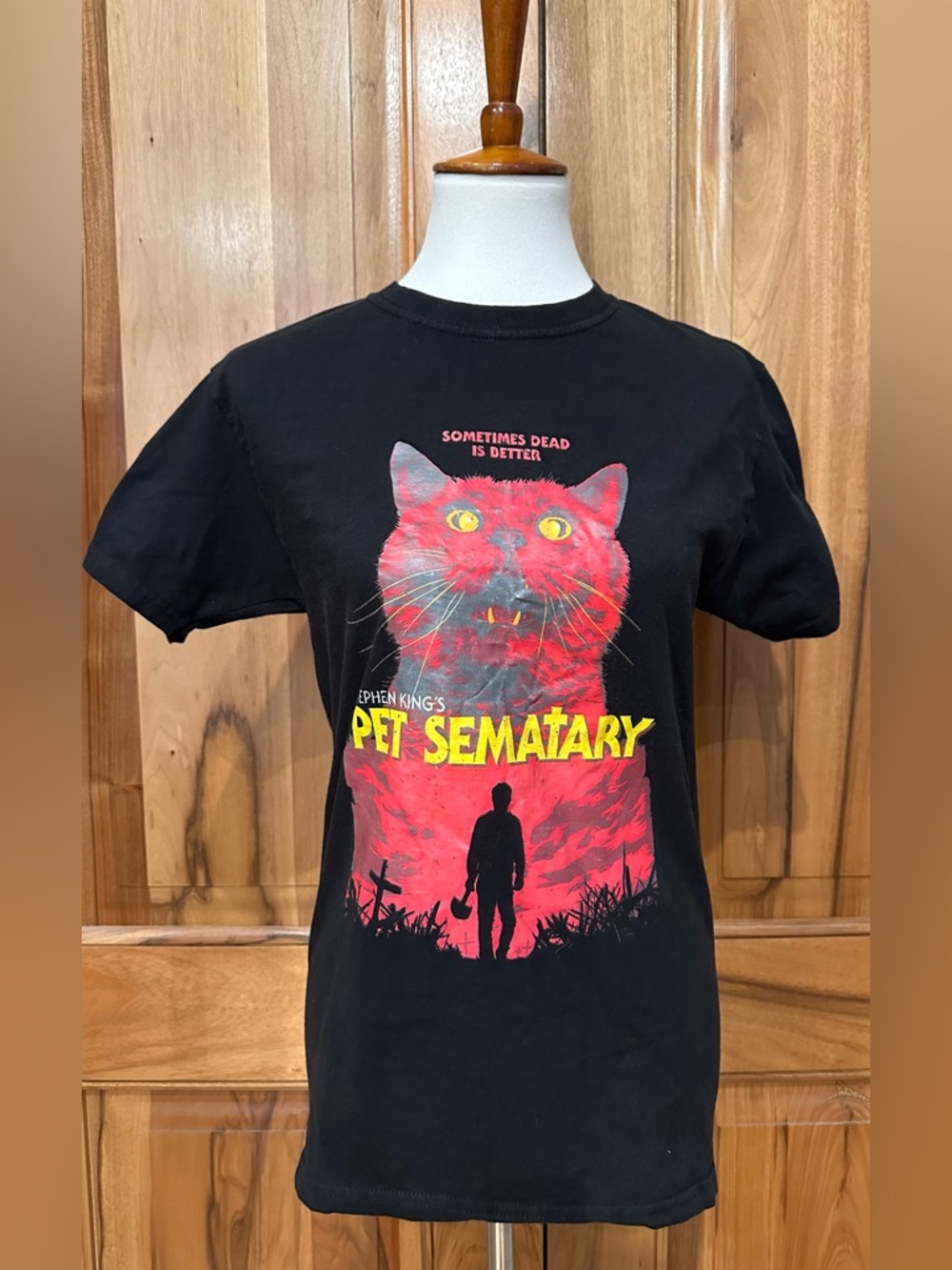 Pet Sematary T-Shirt - Stephen King - Horror - Retro/Vintage Style - S